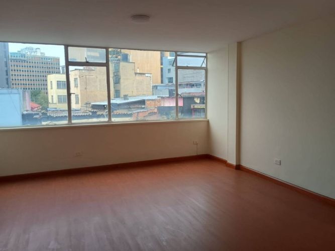 Apartamento de 3 alcobas en venta en La Merced, Bogotá, 124 m² · foto 9 de 18