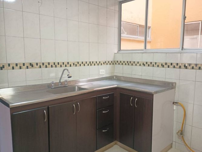 Apartamento de 3 alcobas en venta en La Merced, Bogotá, 124 m² · foto 12 de 18