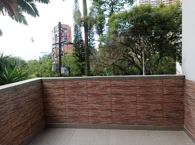 Apartamento de 2 alcobas en arriendo en San Lucas, Medellín, 96 m² · foto 12 de 13