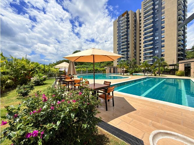 Apartamento en venta en Cerritos, Pereira · foto 2 de 17