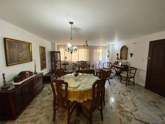 Apartamento de 3 alcobas en venta en Prados Del Norte, Cali, 147 m² · foto 8 de 24