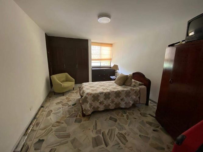 Apartamento de 3 alcobas en venta en Prados Del Norte, Cali, 147 m² · foto 16 de 24