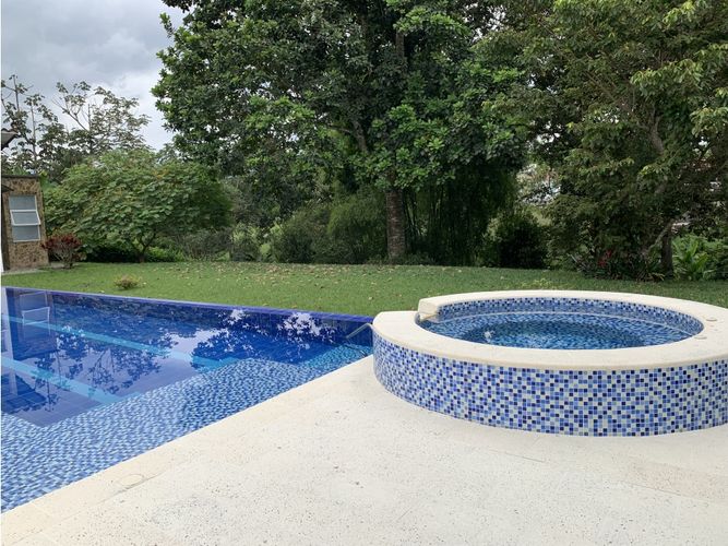 Casa de 3 alcobas en venta en Via El Eden, Armenia, 261 m² · foto 7 de 24