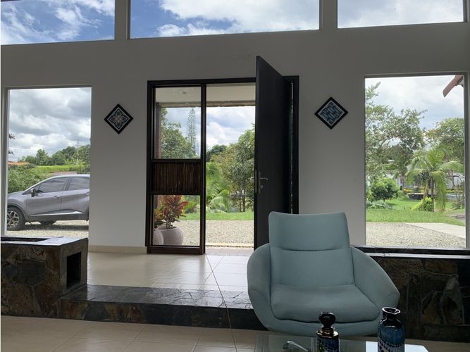 Casa de 3 alcobas en venta en Via El Eden, Armenia, 261 m² · foto 12 de 24