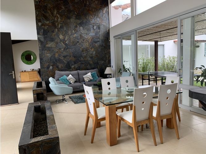 Casa de 3 alcobas en venta en Via El Eden, Armenia, 261 m² · foto 13 de 24