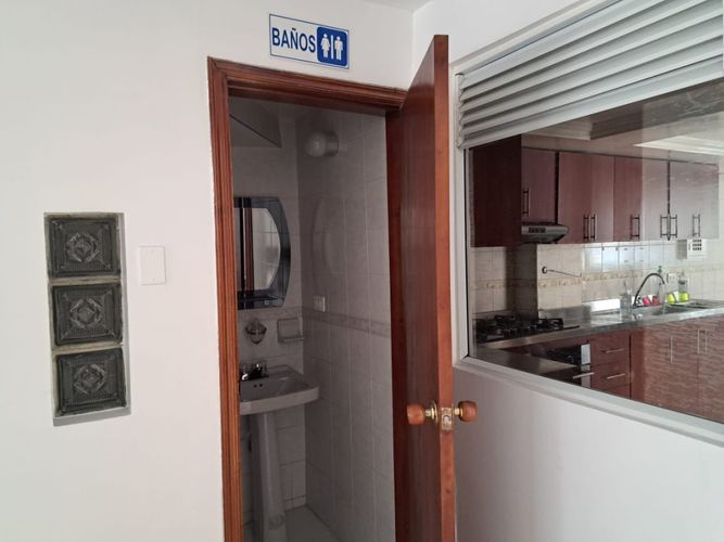 Casa de 6 alcobas en venta en Popular Modelo, Bogotá, 236 m² · foto 16 de 19