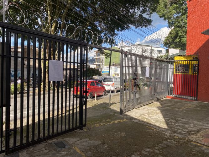 Local en arriendo en Barzal Bajo Sur, Villavicencio, 126 m² · foto 2 de 24