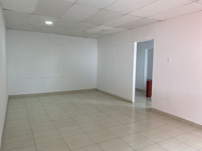 Local en arriendo en Barzal Bajo Sur, Villavicencio, 126 m² · foto 9 de 24