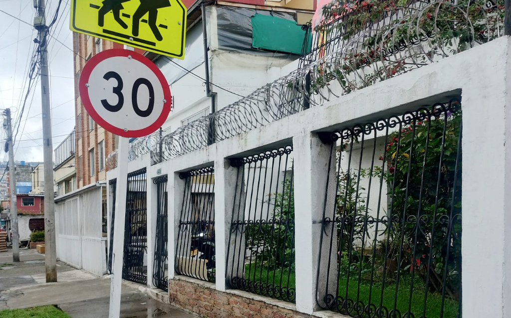 Casa en venta en Las Orquideas, Bogotá · foto 2 de 13