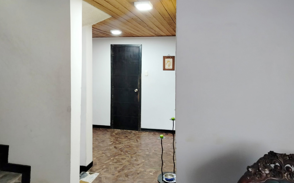 Casa en venta en Las Orquideas, Bogotá · foto 6 de 13