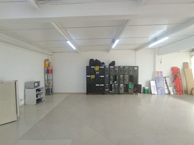 Local en arriendo en Caribe, Medellín, 75 m² · foto 2 de 8
