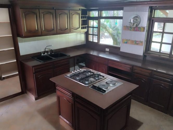 Casa de 5 alcobas en venta en Bochalema, Cali, 455 m² · foto 9 de 20