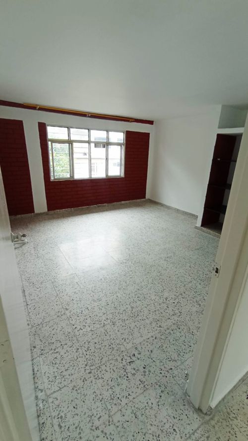 Casa de 12 alcobas en venta en Base Aerea, Cali, 350 m² · foto 15 de 18