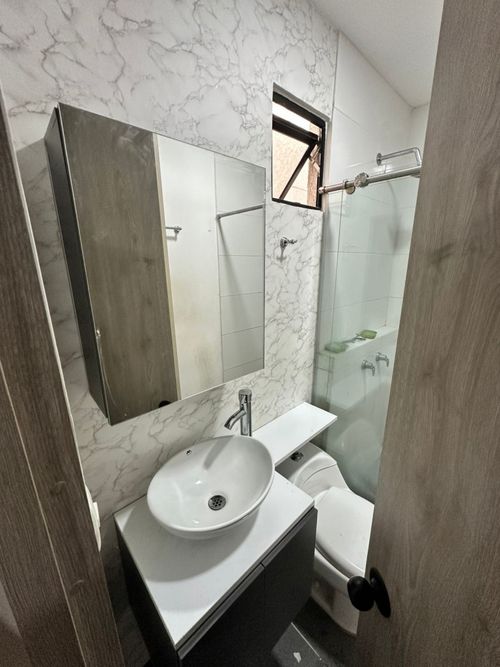 Apartamento de 3 alcobas en venta en Valle Del Lili, Cali, 75 m² · foto 8 de 24
