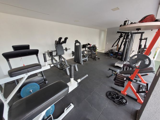 Casa de 8 alcobas en venta en Pance, Cali · foto 8 de 24