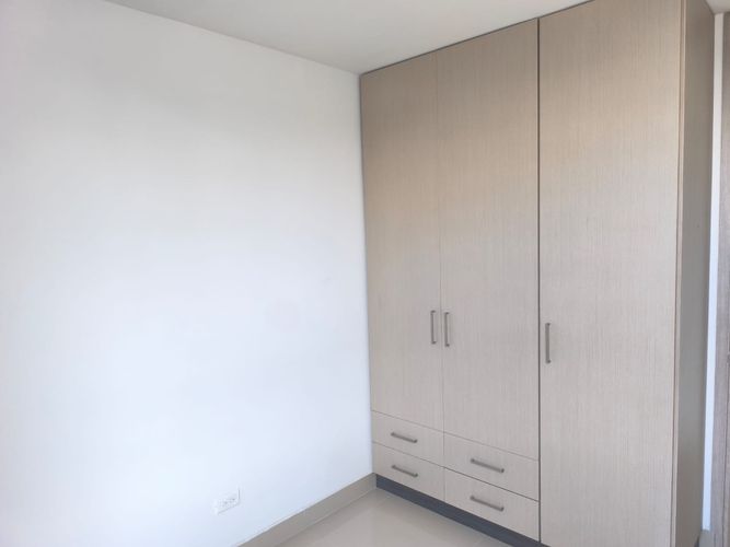 Apartamento de 2 alcobas en venta en La Rivera I, Cali, 57 m² · foto 9 de 24