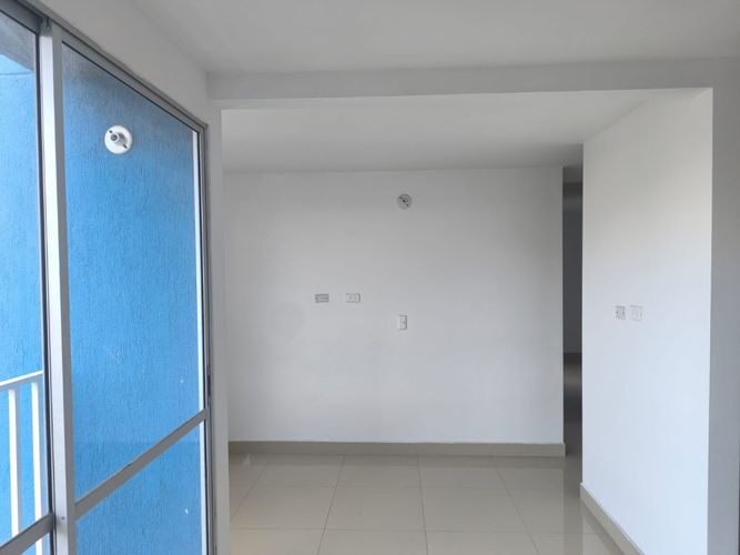Apartamento de 2 alcobas en venta en La Rivera I, Cali, 57 m² · foto 12 de 24