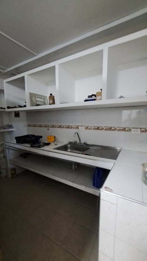 Edificio en venta en Villa Colombia, Cali, 406 m² · foto 8 de 22