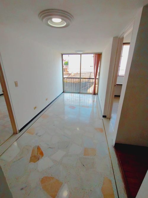 Local en arriendo en Ciudad 2000, Cali, 140 m² · foto 6 de 24