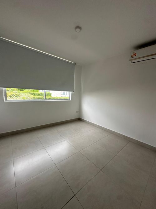 Casa de 3 alcobas en venta en Alfaguara, Jamundí, 235 m² · foto 10 de 16