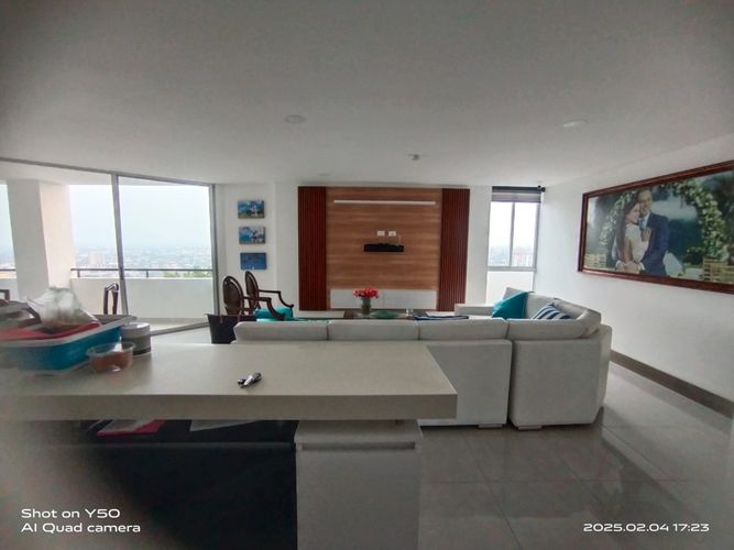 Apartamento de 4 alcobas en venta en Menga, Cali, 158 m² · foto 7 de 24