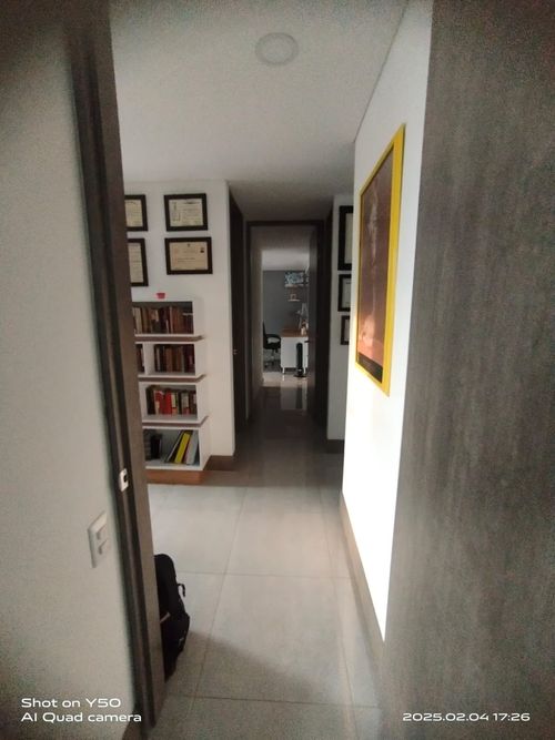 Apartamento de 4 alcobas en venta en Menga, Cali, 158 m² · foto 20 de 24