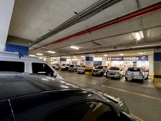 Local en venta en Tequendama, Cali, 57 m² · foto 3 de 10