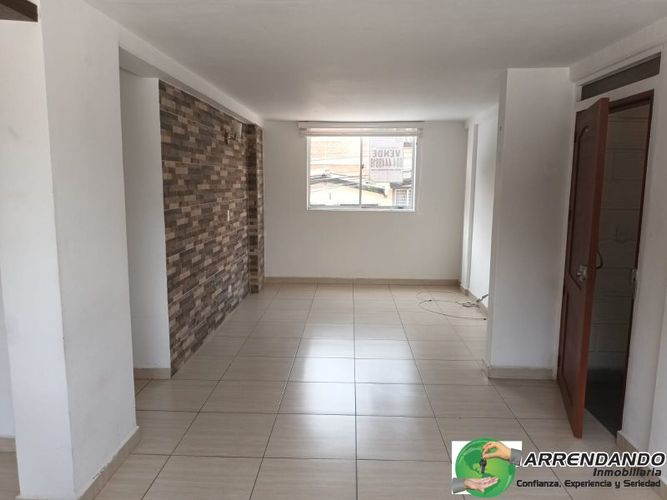 Apartamento de 4 alcobas en venta en Cabañitas, Bello, 88 m² · foto 2 de 19