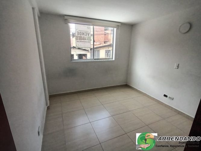 Apartamento de 4 alcobas en venta en Cabañitas, Bello, 88 m² · foto 10 de 19