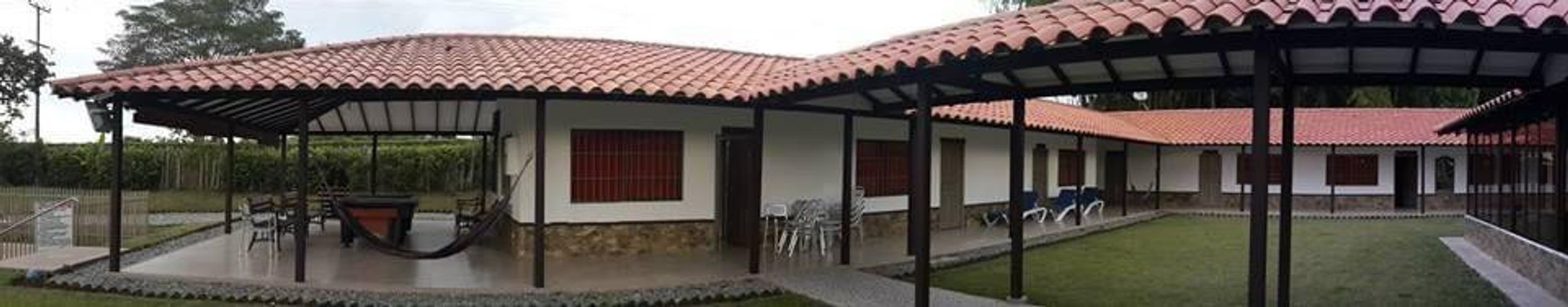 Finca en venta en Centro, Armenia, 800 m² · foto 2 de 16