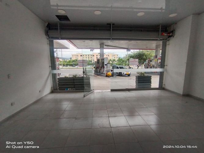 Local en arriendo en Union De Vivienda Popular, Cali, 30 m² · foto 4 de 12