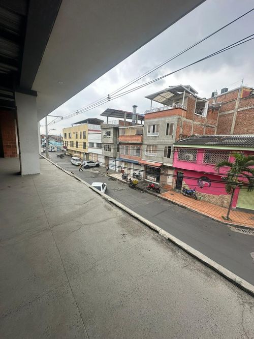 Local en arriendo en Alameda, Cali, 510 m² · foto 3 de 5