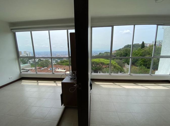 Apartamento de 2 alcobas en venta en Bellavista, Cali, 60 m² · foto 10 de 19
