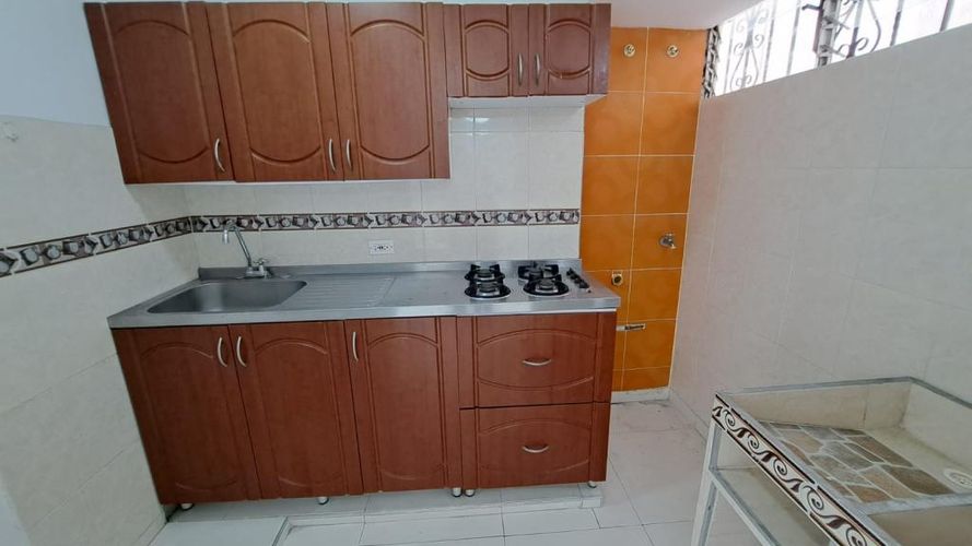 Apartamento de 2 alcobas en venta en Batallon Pichincha, Cali, 43 m² · foto 14 de 16
