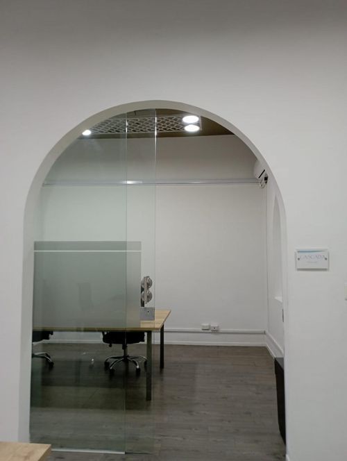 Oficina en arriendo en Centenario, Cali, 30 m² · foto 3 de 24