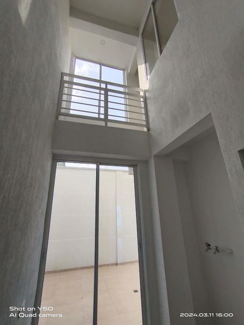 Casa de 5 alcobas en venta en Simon Bolivar, Jamundí, 350 m² · foto 11 de 24