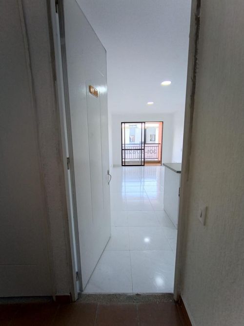 Apartamento de 2 alcobas en arriendo en Alfaguara, Cali, 60 m² · foto 10 de 24