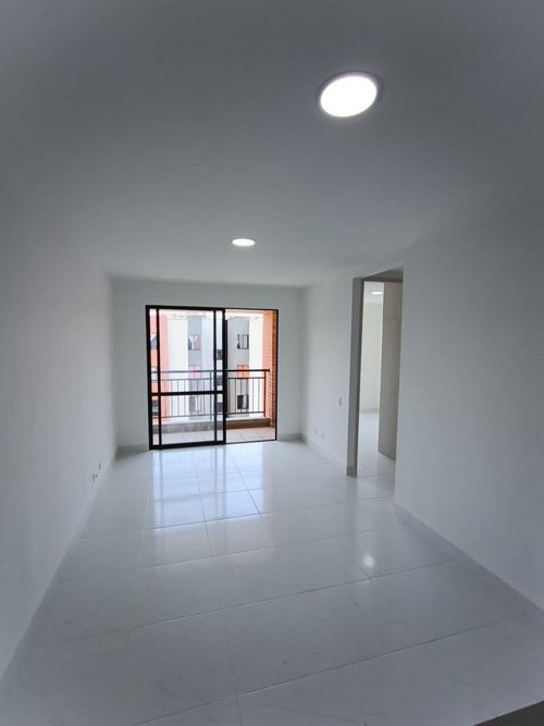 Apartamento de 2 alcobas en arriendo en Alfaguara, Cali, 60 m² · foto 13 de 24