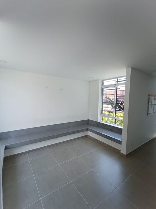Apartamento de 2 alcobas en arriendo en Alfaguara, Cali, 60 m² · foto 14 de 24