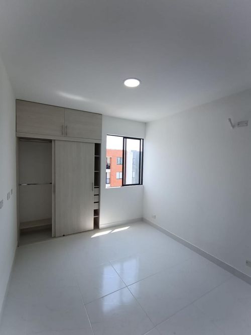 Apartamento de 2 alcobas en arriendo en Alfaguara, Cali, 60 m² · foto 16 de 24