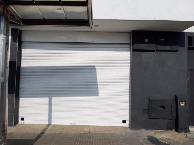 Local en arriendo en Los Libertadores, Cali, 106 m² · foto 2 de 9