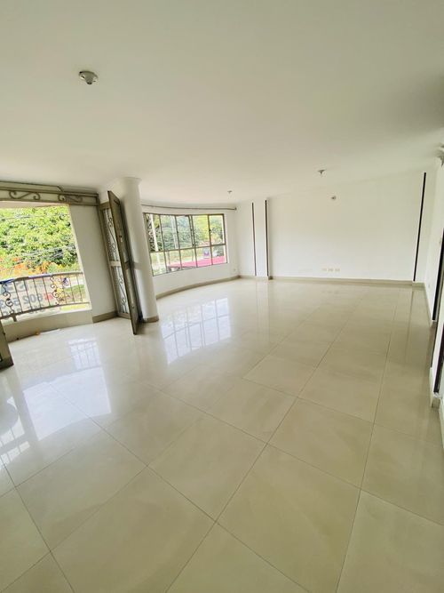 Apartamento de 3 alcobas en venta en Prados Del Limonar, Cali, 112 m² · foto 4 de 24