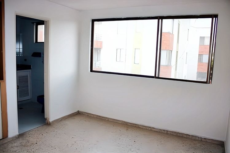 Apartamento de 4 alcobas en venta en Prados Del Norte, Cali, 120 m² · foto 8 de 14