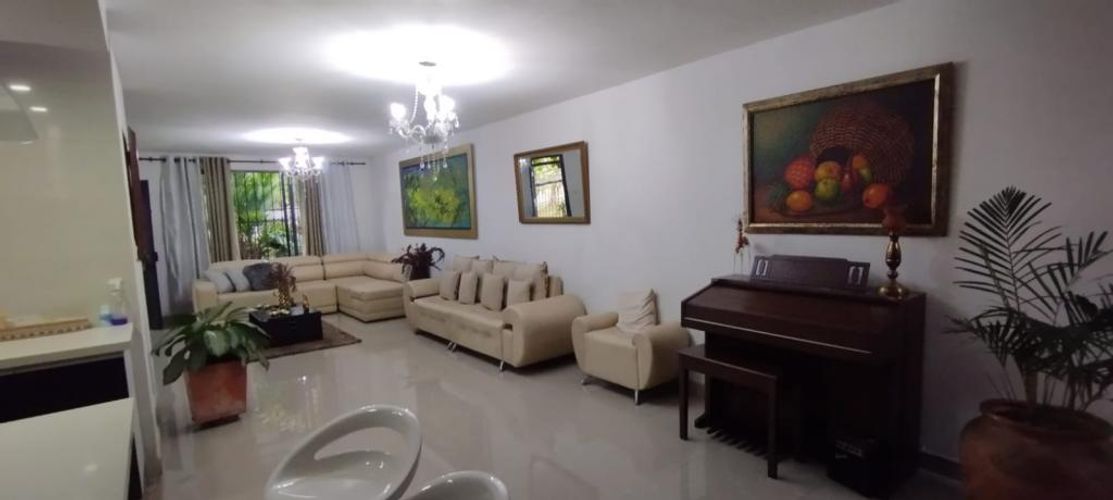 Casa de 6 alcobas en venta en Seminario, Cali, 410 m² · foto 5 de 22
