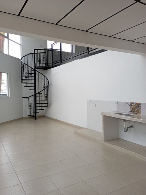 Local en arriendo en Guayaquil, Cali, 290 m² · foto 3 de 21