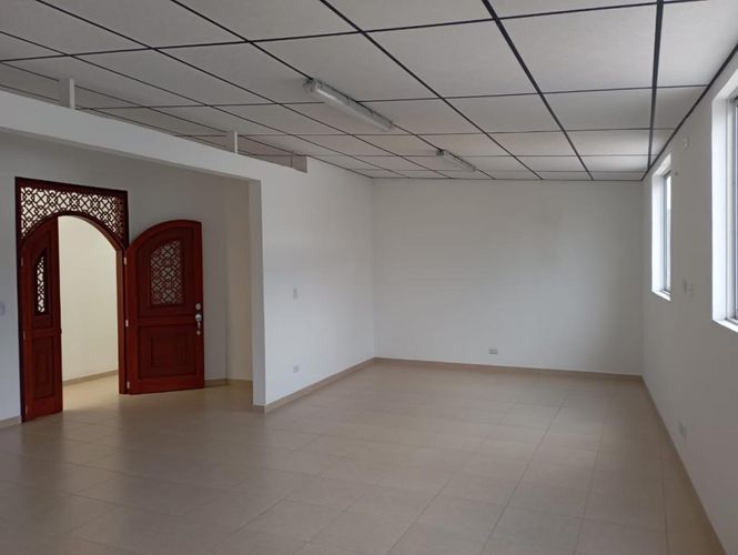 Local en arriendo en Guayaquil, Cali, 290 m² · foto 10 de 21