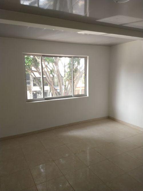 Casa de 12 alcobas en venta en Aranjuez, Cali, 602 m² · foto 2 de 19
