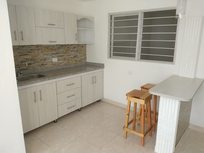 Casa de 12 alcobas en venta en Aranjuez, Cali, 602 m² · foto 10 de 19