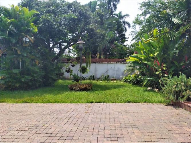 Casa de 4 alcobas en venta en Ciudad Jardin, Cali, 685 m² · foto 9 de 22
