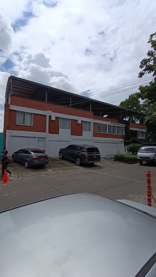 Local en arriendo en Tequendama, Cali, 22 m² · foto 2 de 8